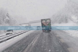 Snježni haos u Sloveniji: 36.000 ljudi bez struje
