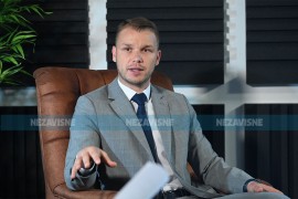 Stanivuković: Sramota da se spomenik Dušku Trifunoviću finansira ...