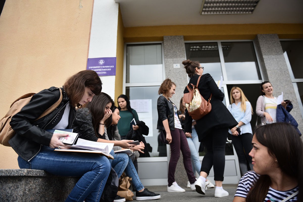Univerzitet u Banjaluci priprema 2.534 indeksa za brucoše