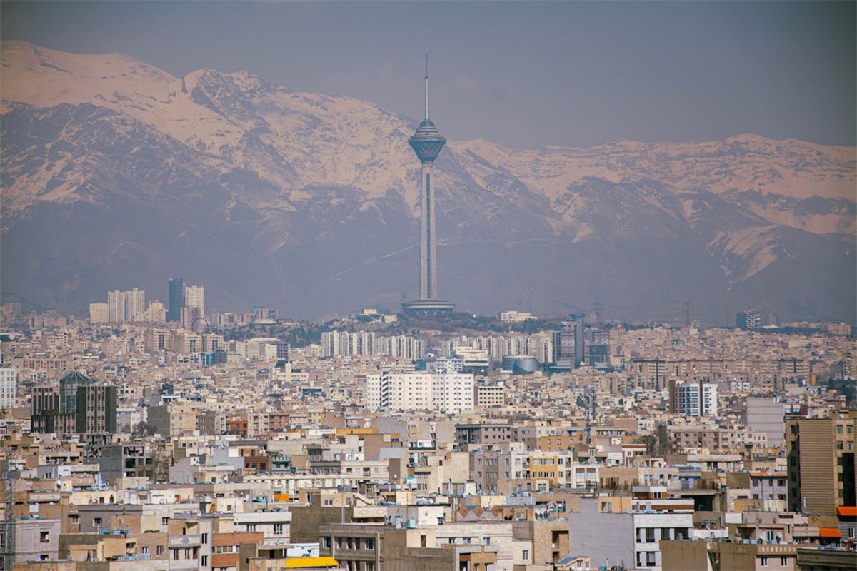 Iran formalno dozvolio ženama da voze motocikle