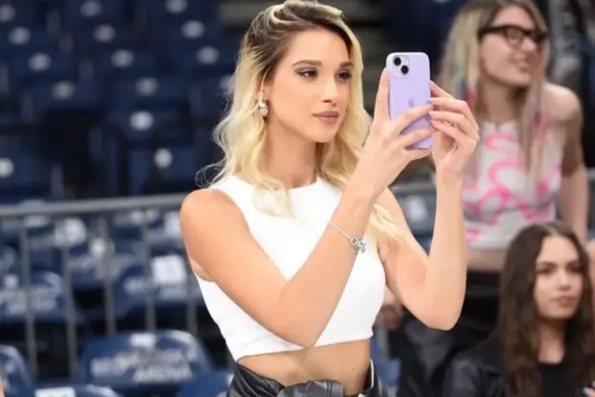 Predmet rasprave na internetu: Kristina ili Teodora (FOTO)