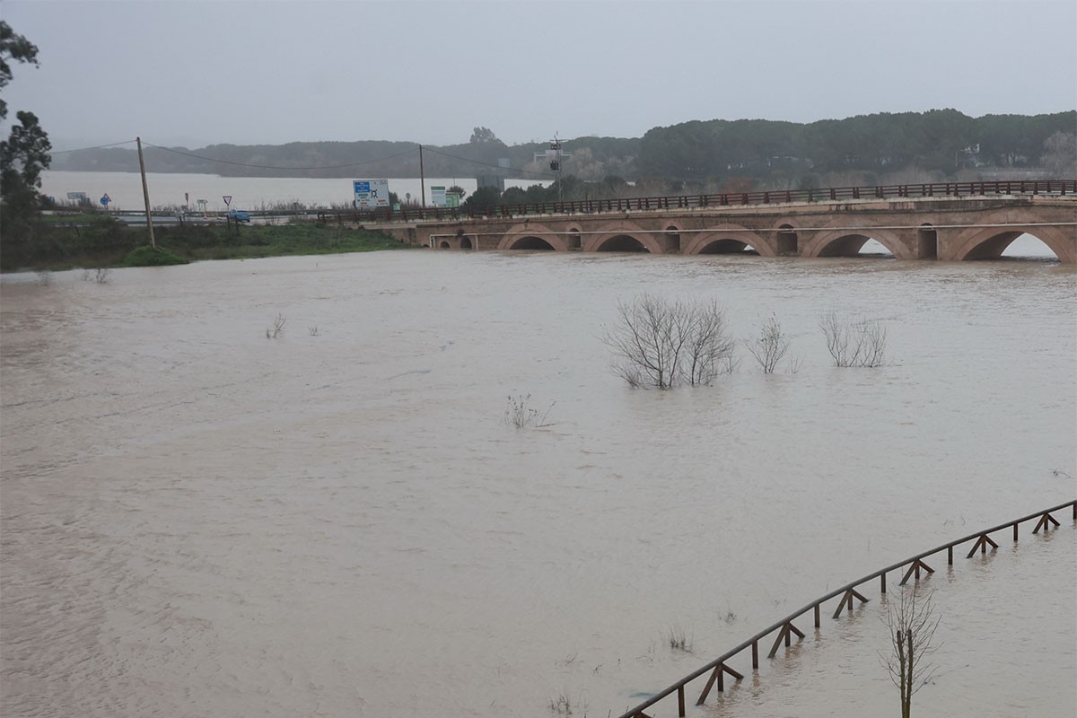 Objavljeno više od 80 upozorenja na poplave u Britaniji