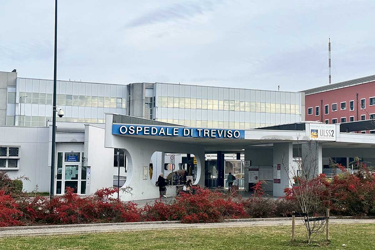 Lindzi Von drugi put operisana, ali tajno: Evo šta se dešavalo u sali