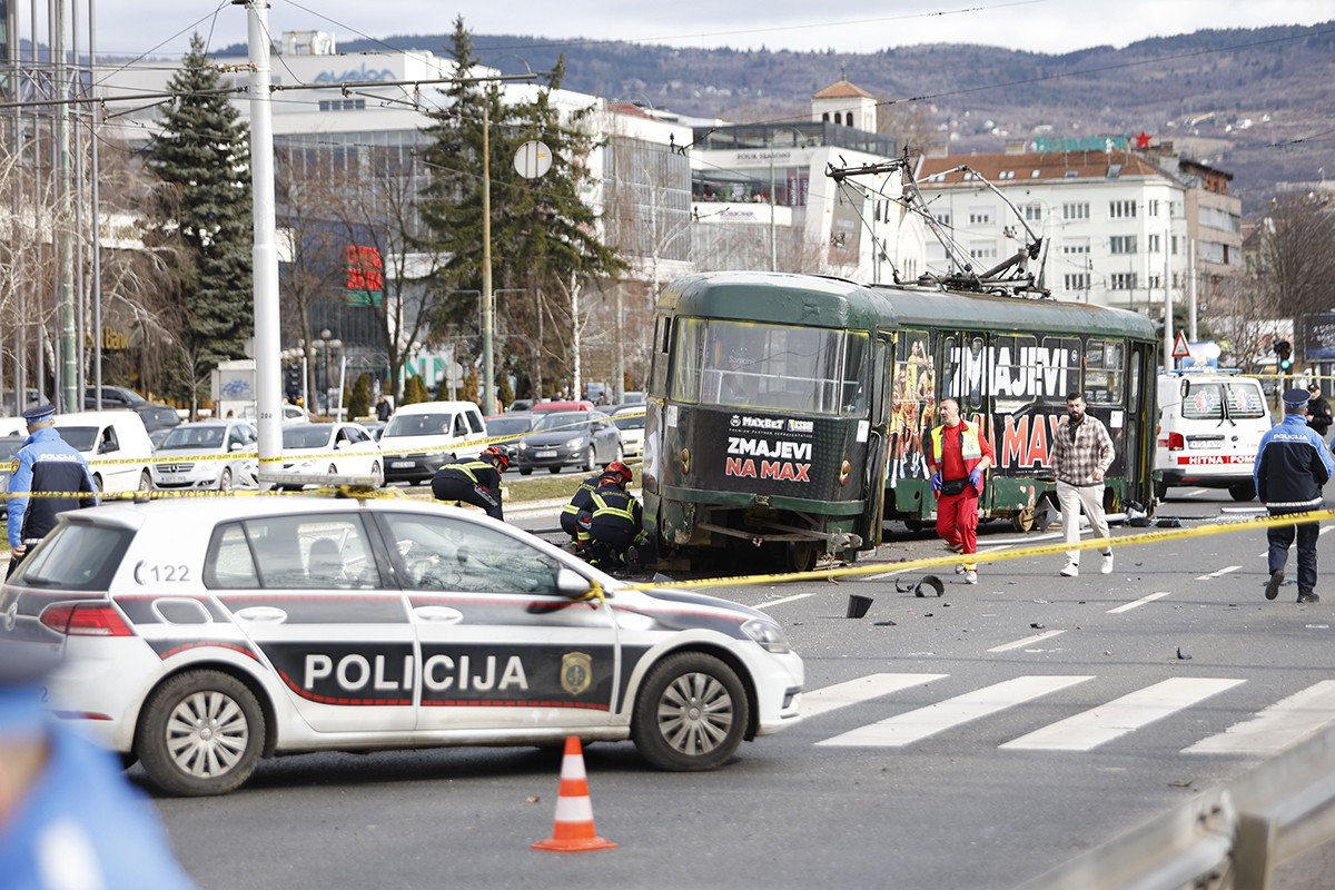 Poznato stanje djevojke (17) kojoj je amputirana noga nakon nesreće u Sarajevu