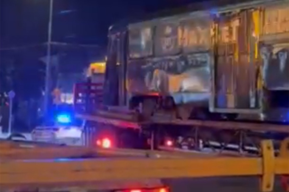 Uklonjen tramvaj sa saobraćajnice nakon tragedije u Sarajevu (VIDEO)