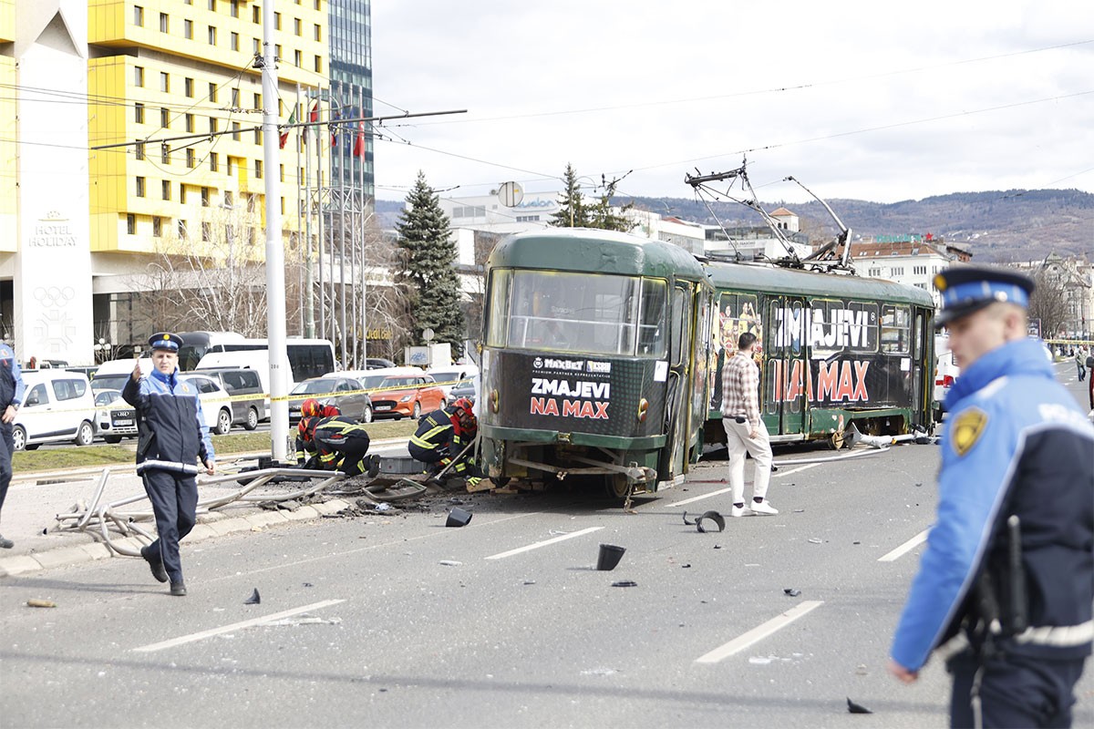 Povodom tramvajske nesreće u Kantonu Sarajevo u subotu dan žalosti