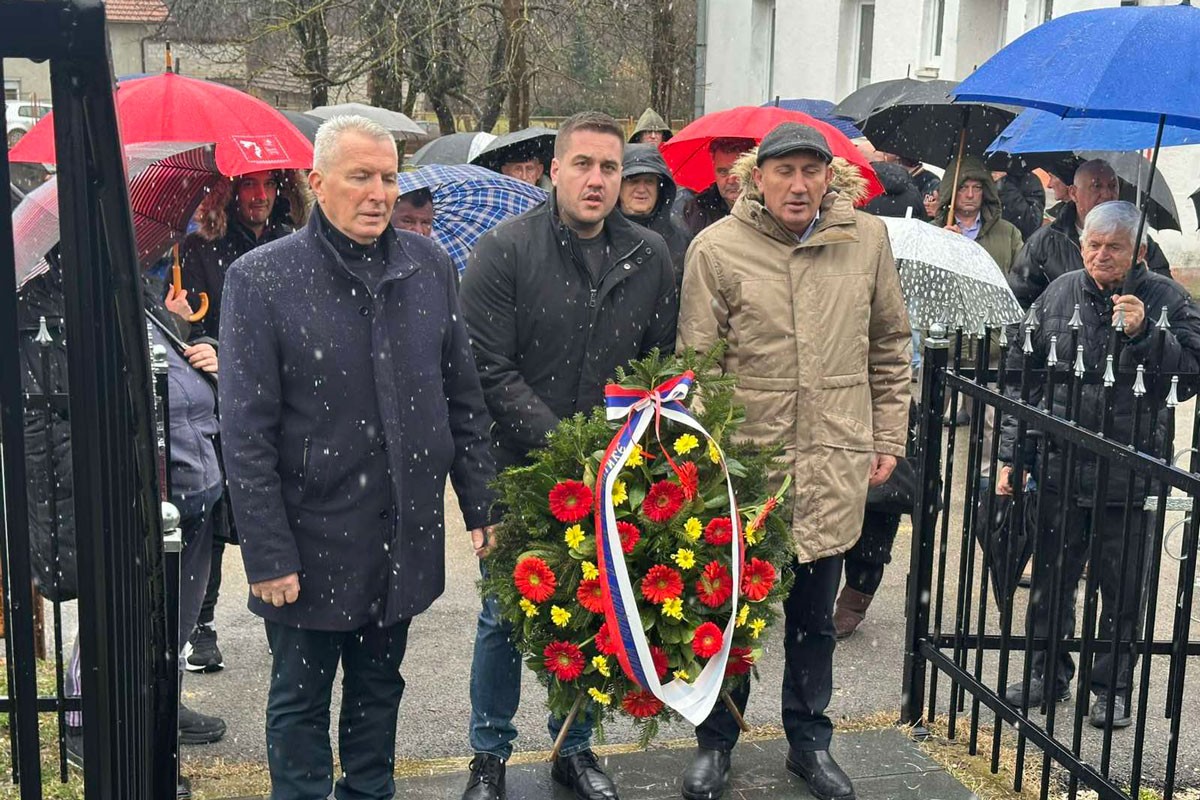 Drinić: Ponosno slavimo Sretenje, čuvajmo ono što imamo