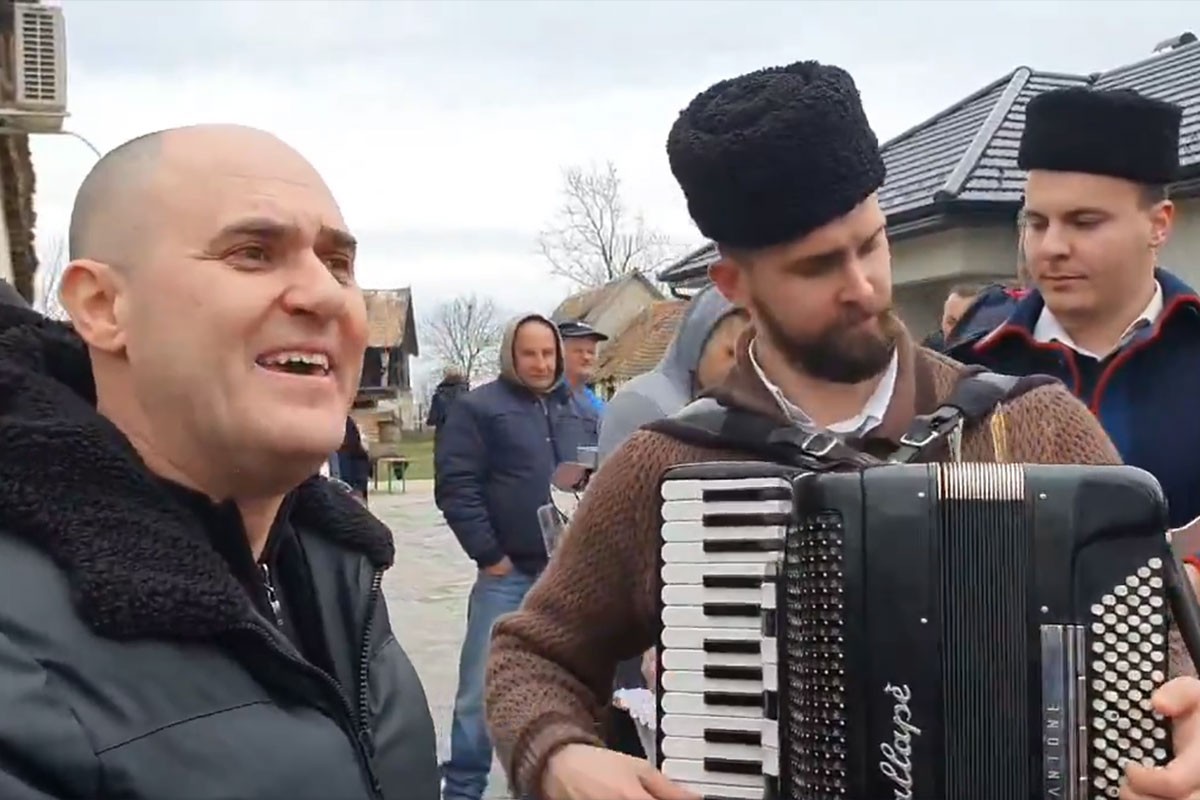 Oglasio se Plenković o snimcima na kojima Dabro pjeva ustaške pjesme