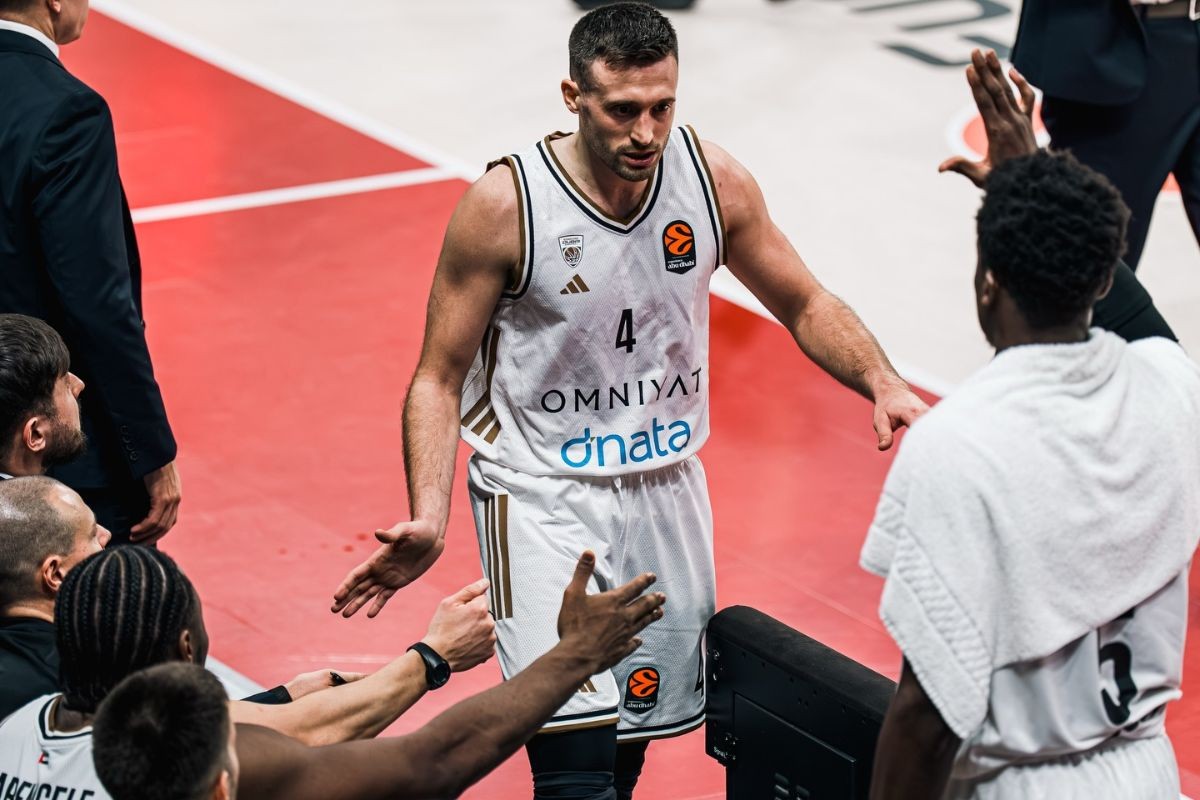 Peh za Srbiju: Povrijedio se Aleksa Avramović