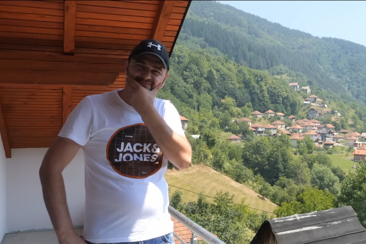 Dženan u Njemačkoj kupio kuću za 3.550 evra, unutra našao bogatstvo (VIDEO)