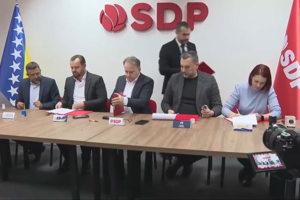 Stranke iz Sarajeva potpisale sporazum: Propalo okupljanje "probosanskog bloka"?
