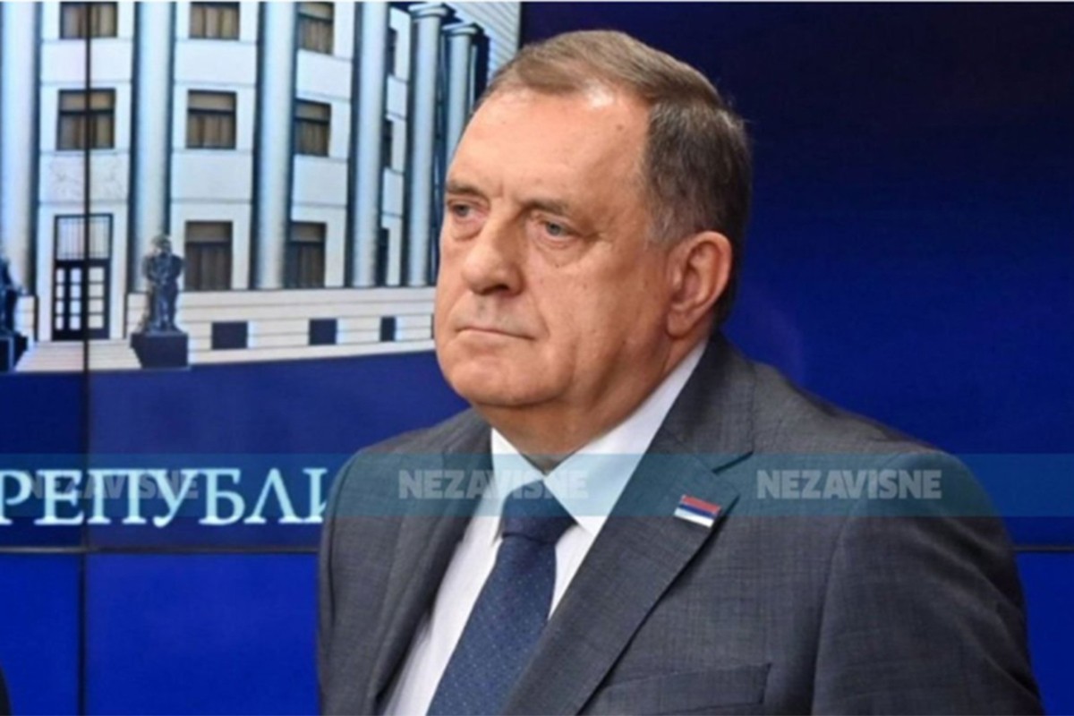 Dodik: Probali da sudovima eliminišu Mandića i Kneževića