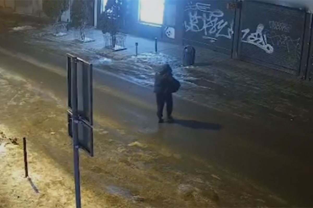 Objavljen snimak postavljanja bombe u Lavovu (VIDEO)