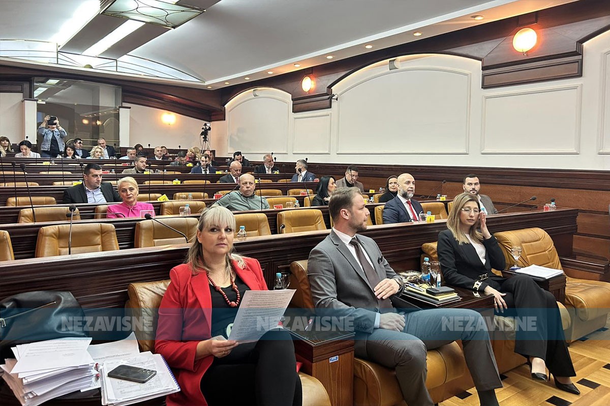 Treći dan skupštinskog zasjedanja: Odbornici danas o izmjenama 16 regulacionih planova