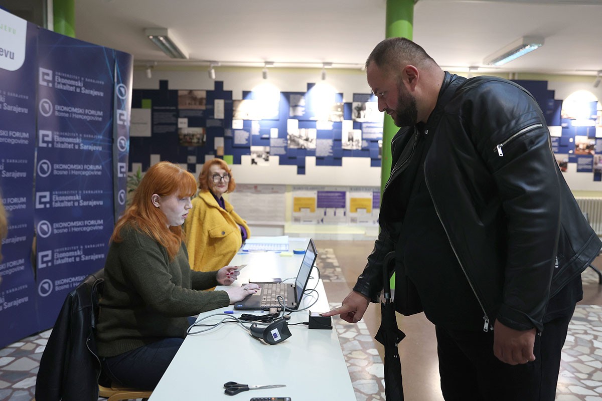 60 novih radnika ključno za uvođenje tehnologija na izborima