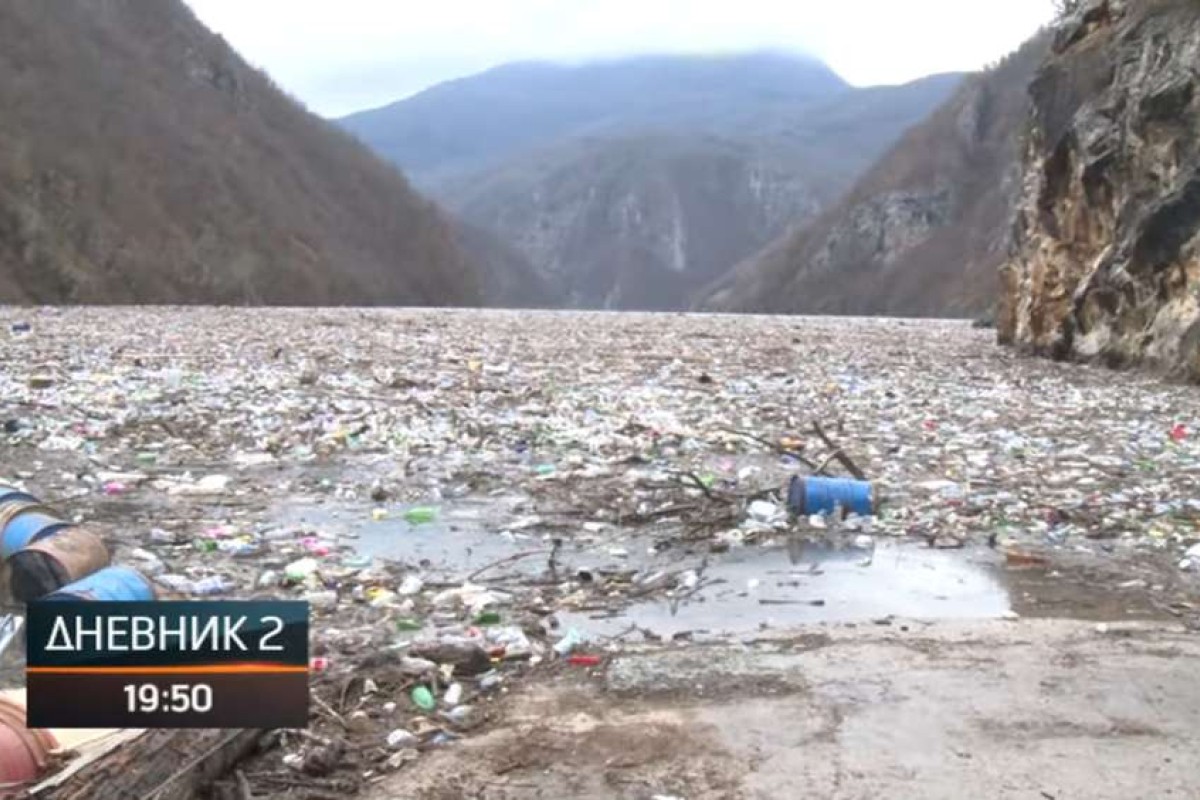 Otpad iz tri države ponovo zatrpao Drinu, dogovor još bez rezultata
