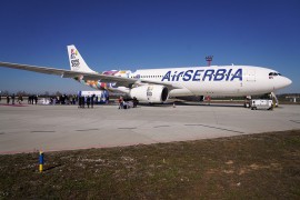 Prvi let nakon obustave: Avion iz Dubaija sletio u Beograd