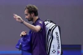 Medvedev o bijegu iz Dubaija: Vozač izgubio pasoš, kao holivudski film