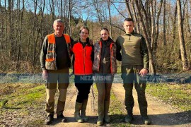 Neobična priča iz Jablanice kod Gradiške: Porodica Babić zajedno u ...