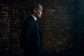 Zašto se svijet ponovo okreće "Peaky Blindersima" i šta donosi film ...