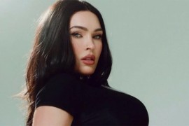Novo provokativno izdanje Megan Foks:  Uvukla se u čipku i haltere ...