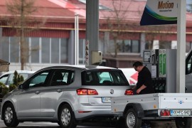 Haos na pumpama u Sloveniji: Cijene skočile, razlike i do 36 centi