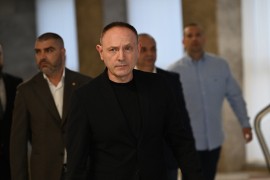 Vasiljević o događajima ispred Rektorata: Policija napadnuta ...