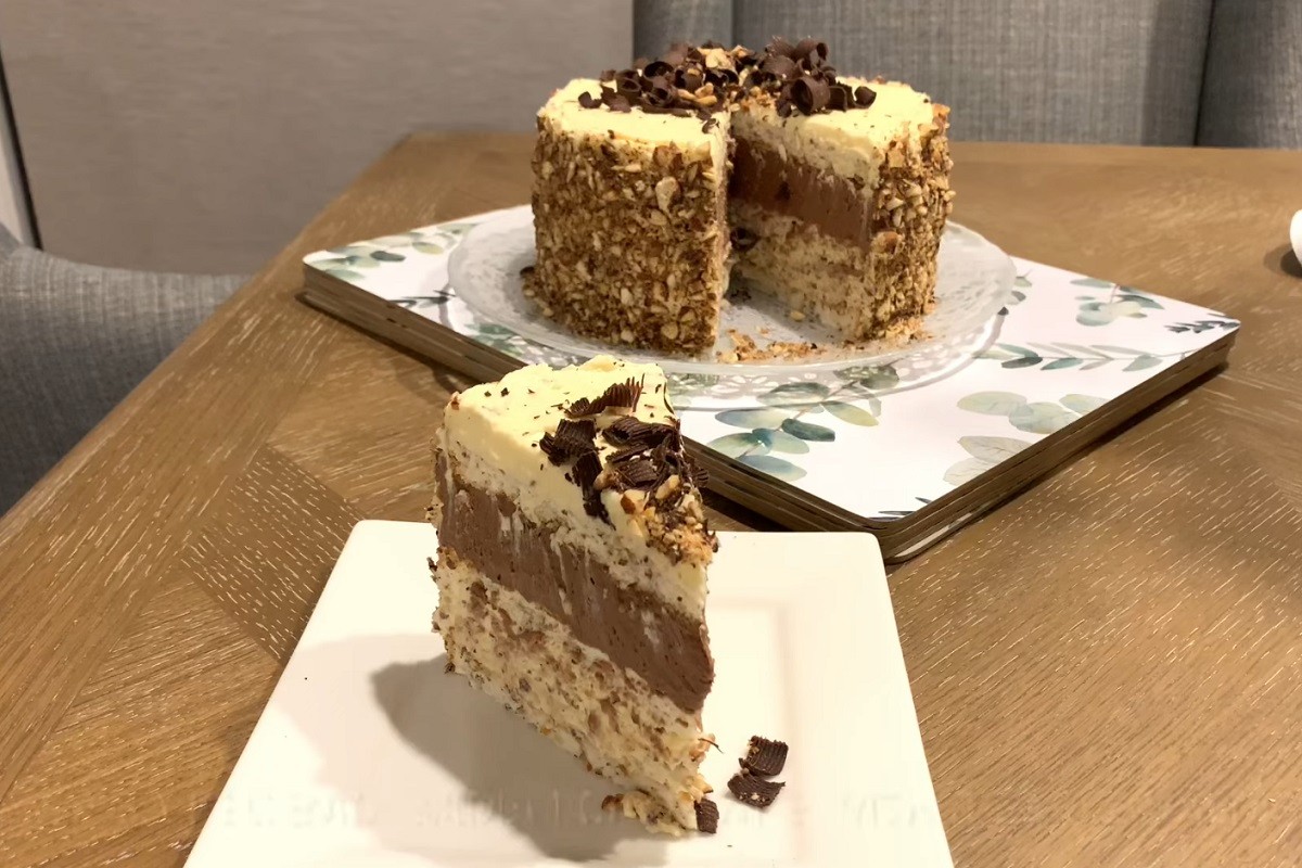 Torta sa pečenim bademima