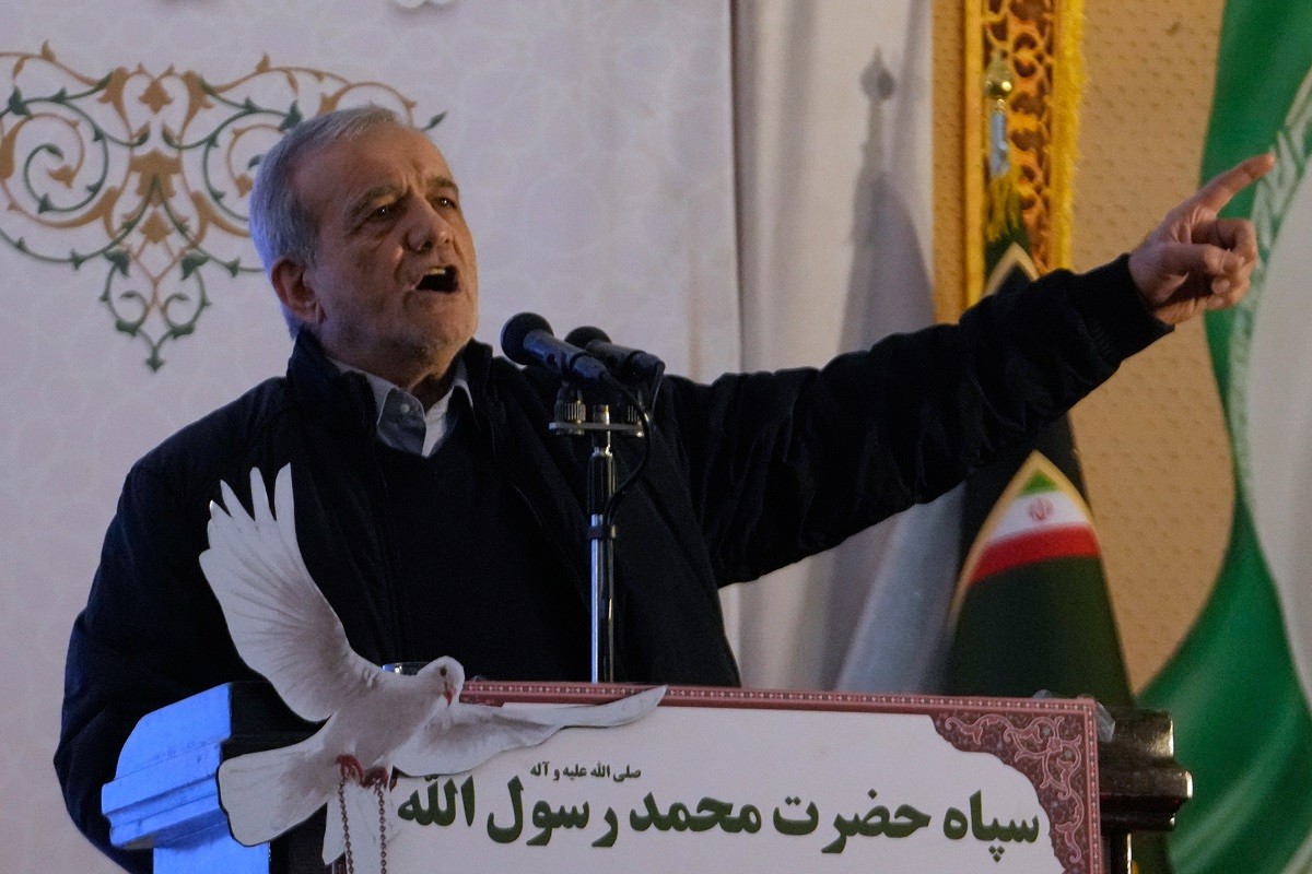 Pezeškijan: Atentat na ajatolaha Hamneija otvoreni rat protiv muslimana
