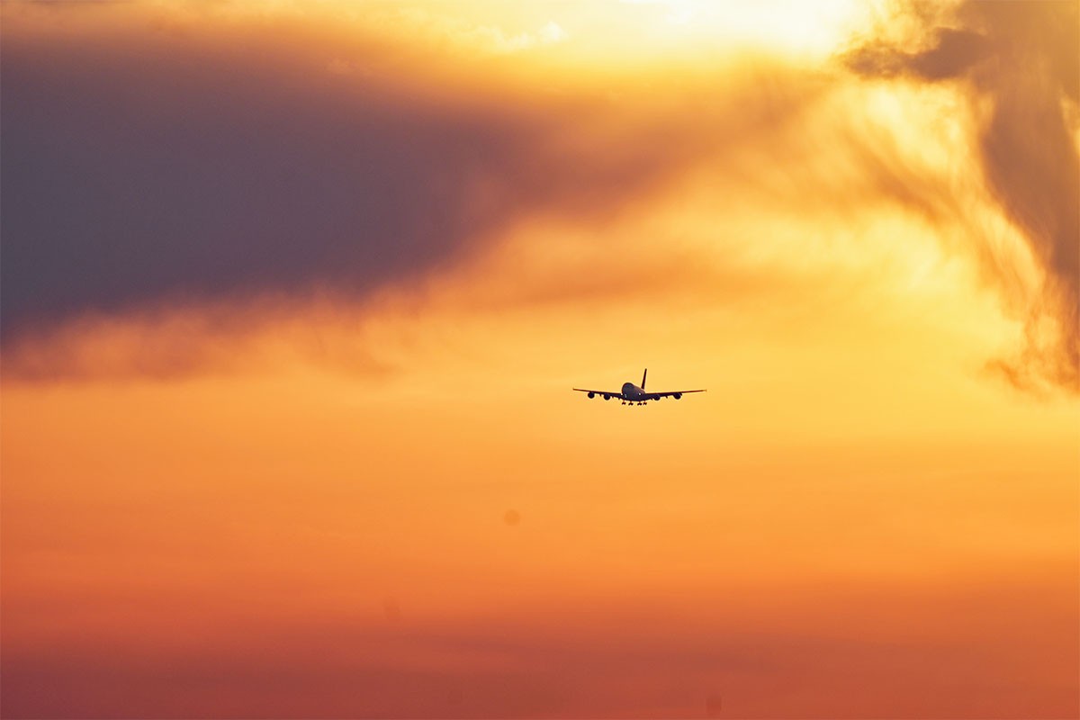 Pad akcija avio-kompanija, milijarde dolara izgubljene na berzama