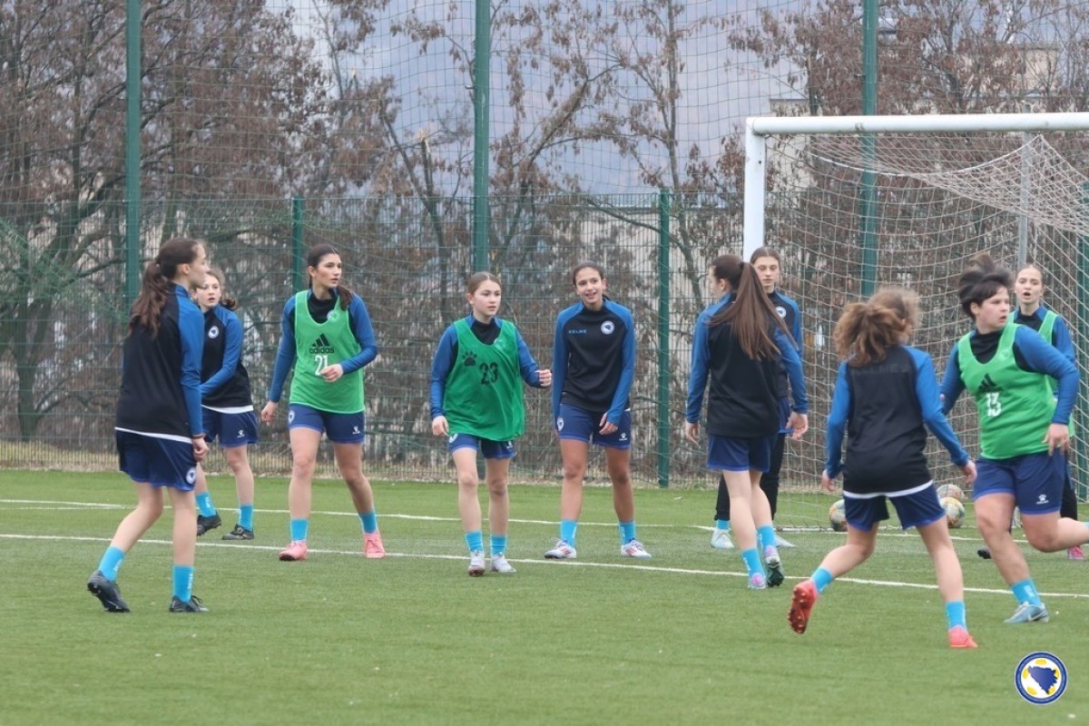 Mlade "zmajice" na UEFA razvojnom turniru