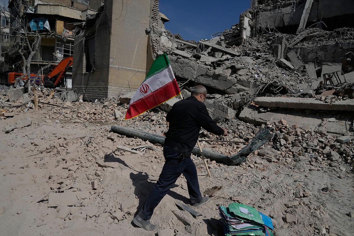 Zaoštrava se sukob na Bliskom istoku: Šta čeka Iran nakon rata?