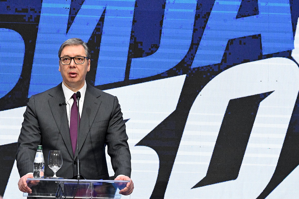 Vučić o Dačićevom zdravstvenom stanju: "Oporavlja se, šalili smo se"