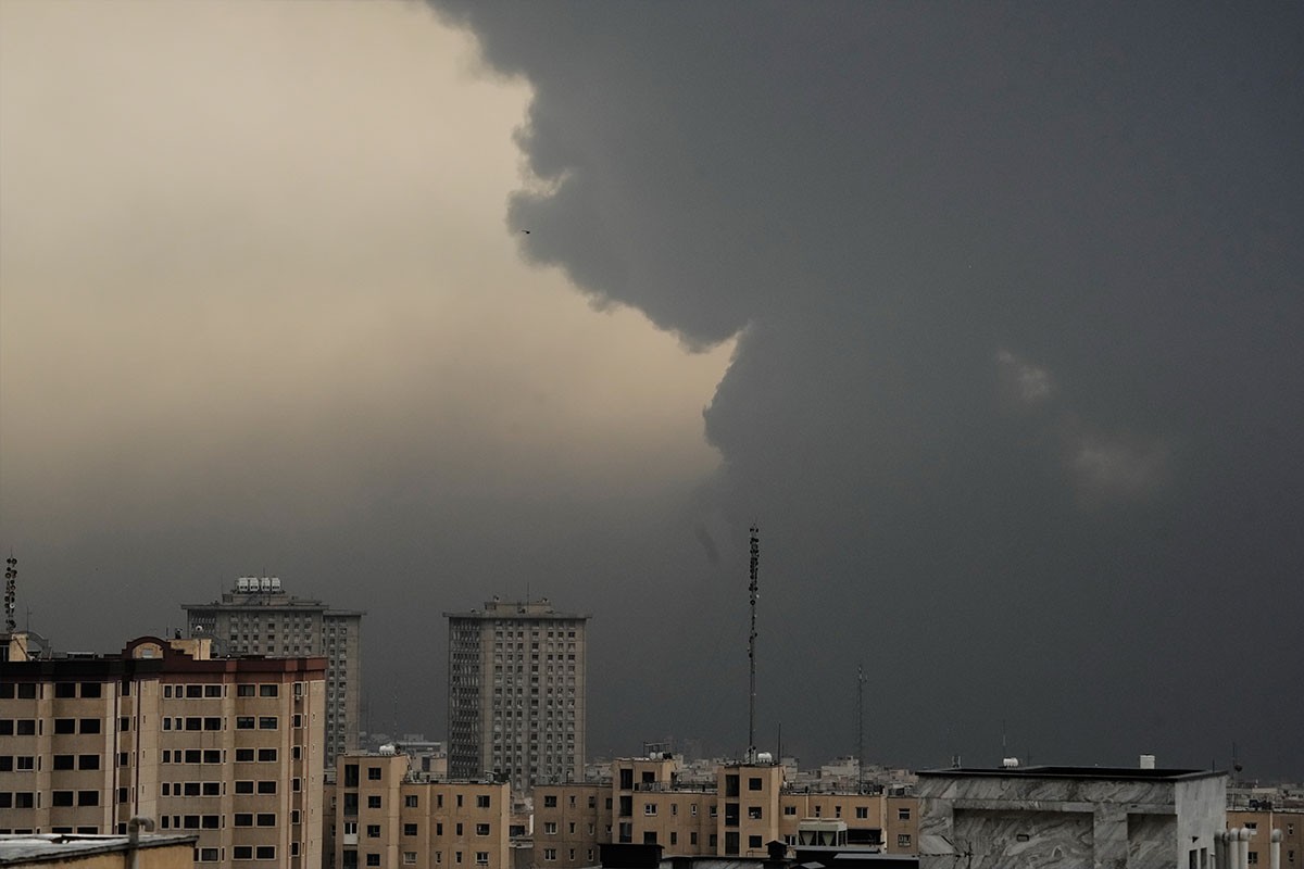 Demonstracija lojalnosti: Iran lansirao rakete sa porukom (FOTO)