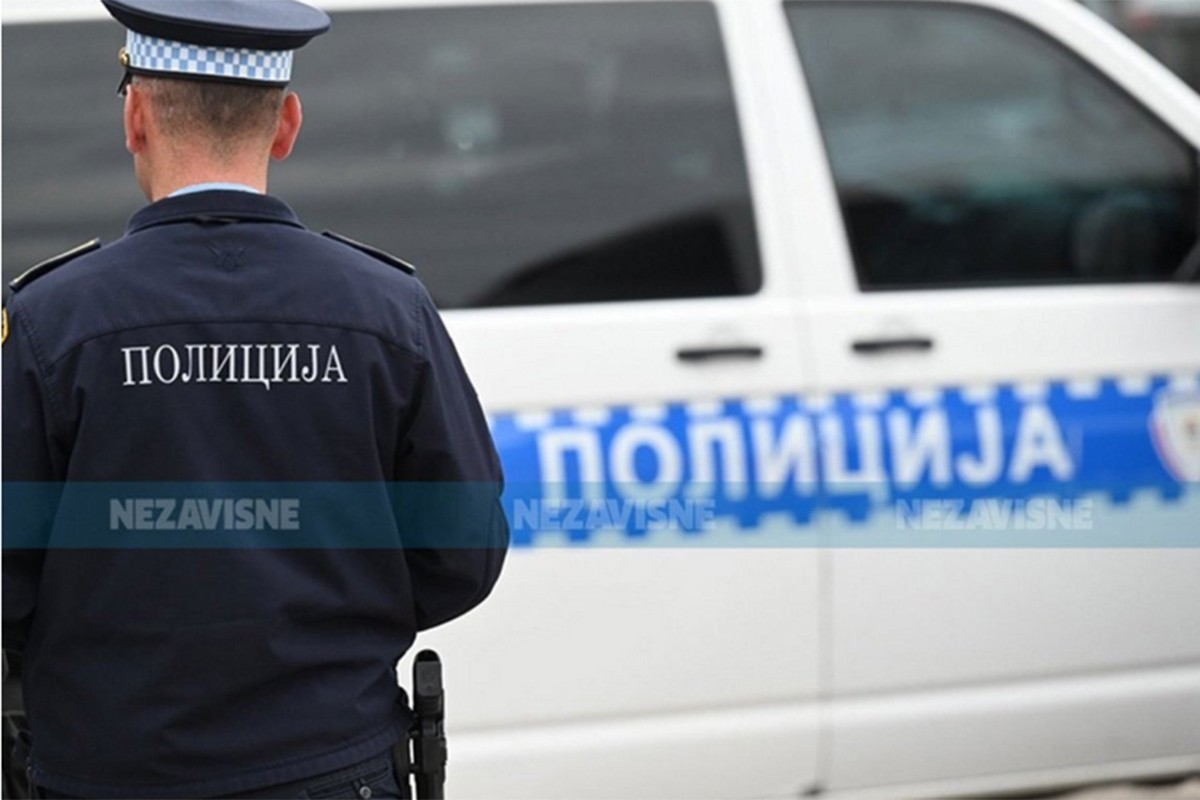 Povrijeđen vozač golfa, prebačen u UKC Tuzla