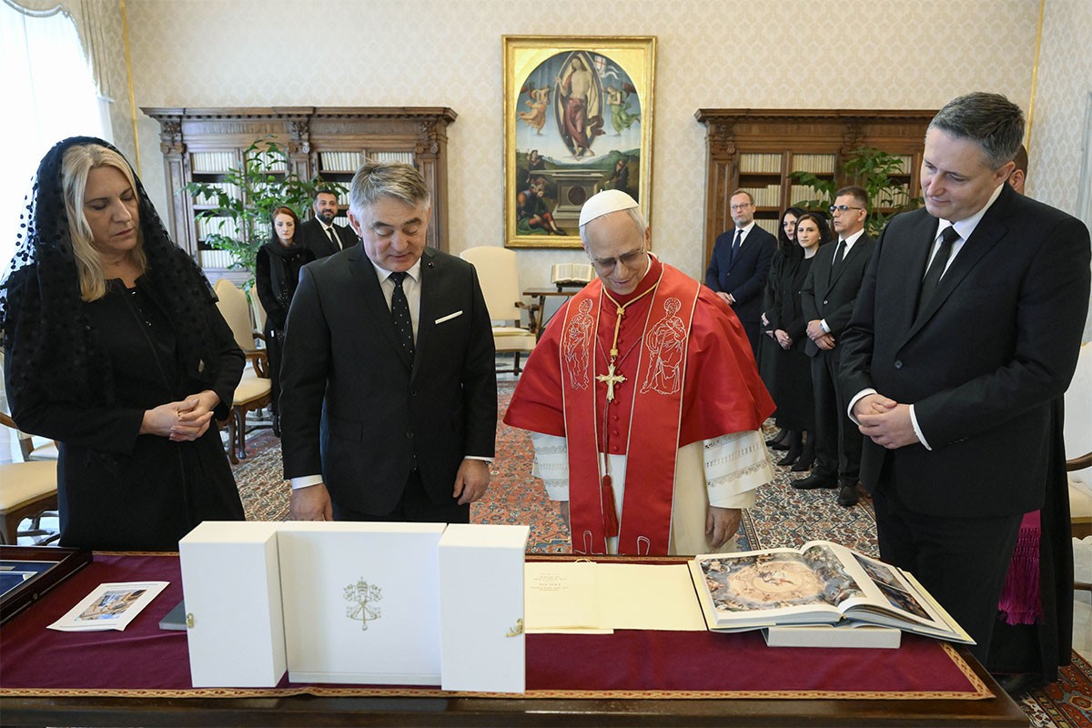 Članovi Predsjedništva BiH sastali se sa papom Lavom