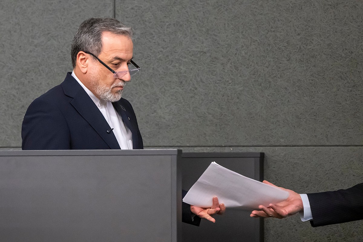 Iranski šef diplomatije ruga se Amerikancima: "Operacija epska greška" (FOTO)