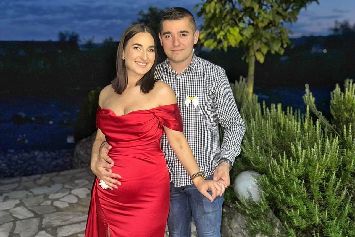 Šipovo ponosno na prve trojke: Mladi Vujnići dobili dva dječaka i djevojčicu
