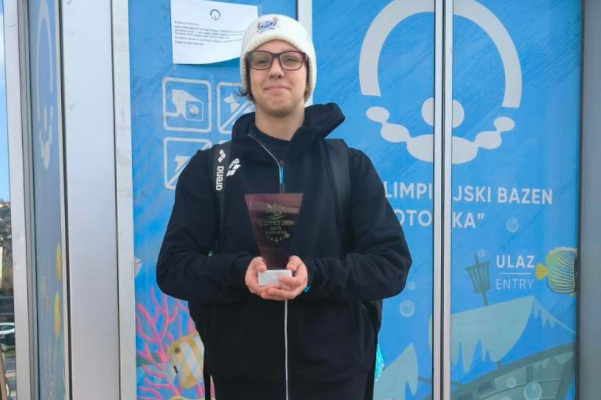 Tesnim Maksumić zablistala: Četiri zlata i pehar za najbolju plivačicu