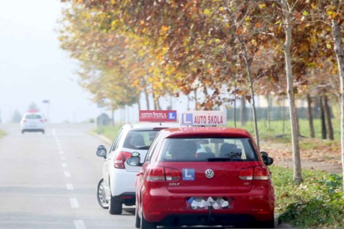 Koliko kandidata u Republici Srpskoj je položilo vozački ispit nakon 7. puta?