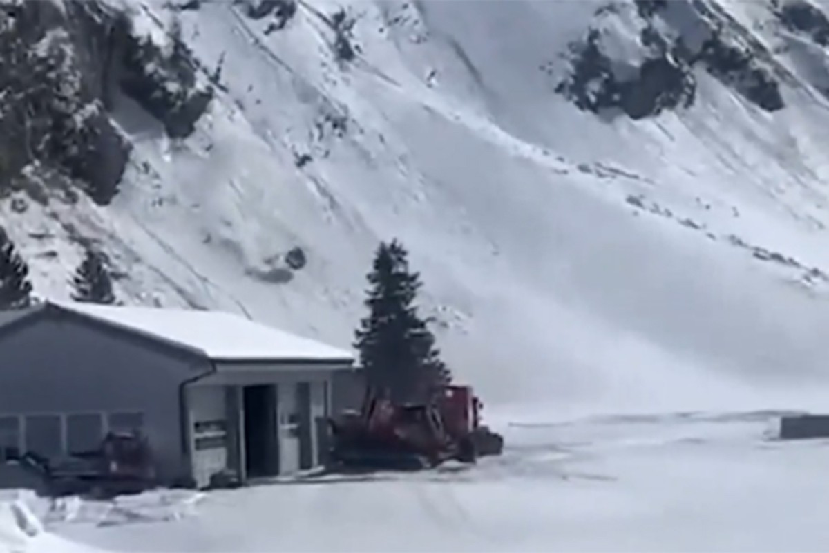 Pala gondola u švajcarskom skijalištu Engelberg, jedna osoba poginula (VIDEO)