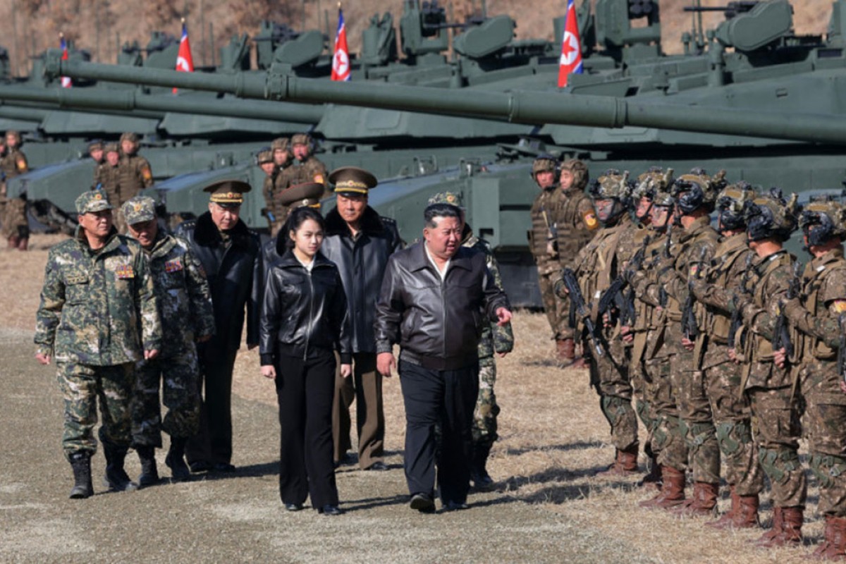 Kćerka Kim Jong Una vozila tenk (FOTO)