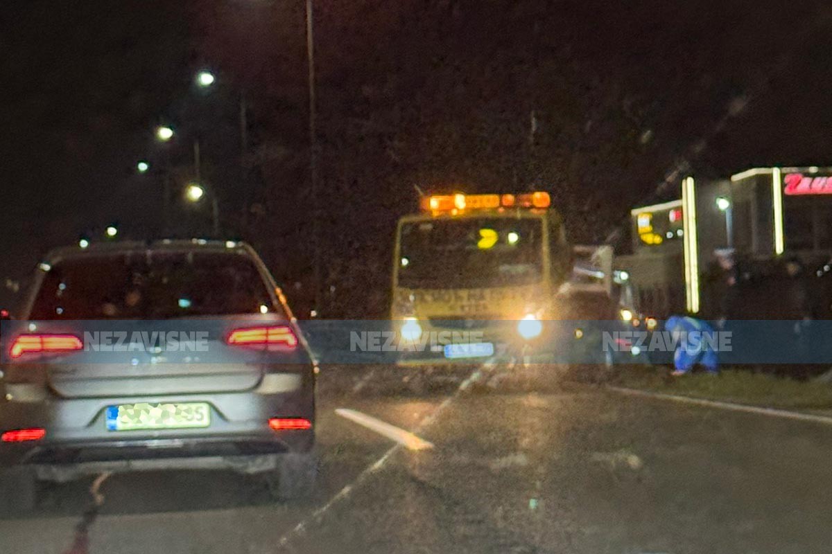 Saobraćajka na ulazu u Banjaluku: Dva razbijena vozila, formirane velike gužve
