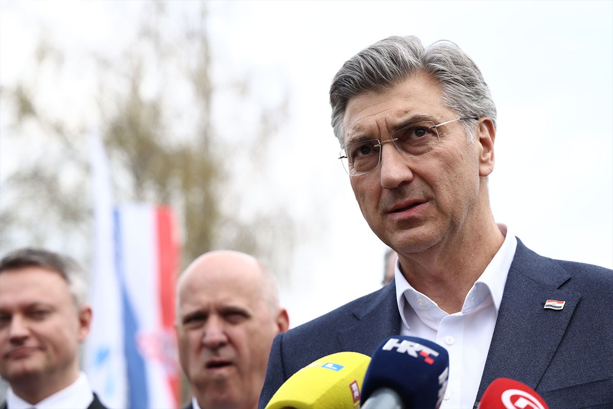Plenković objavio nove cijene goriva u Hrvatskoj: “Situacija je vrlo ozbiljna”