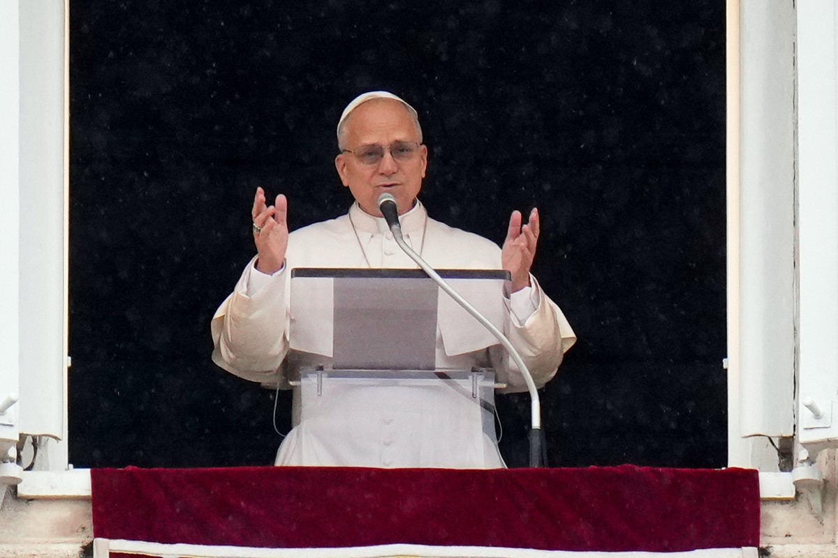 Papa pozvao na zabranu vazdušnih napada
