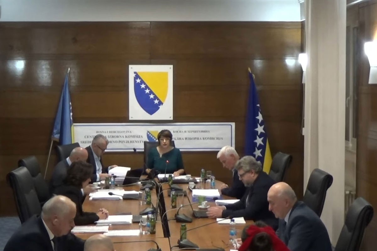 Konstituisana Komisija za izbor člana CIK-a iz reda ostalih