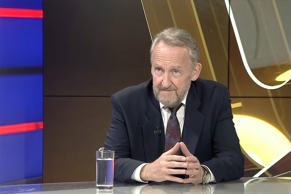 Izetbegović otkrio da li bi pravio koaliciju sa Dodikom i Čovićem