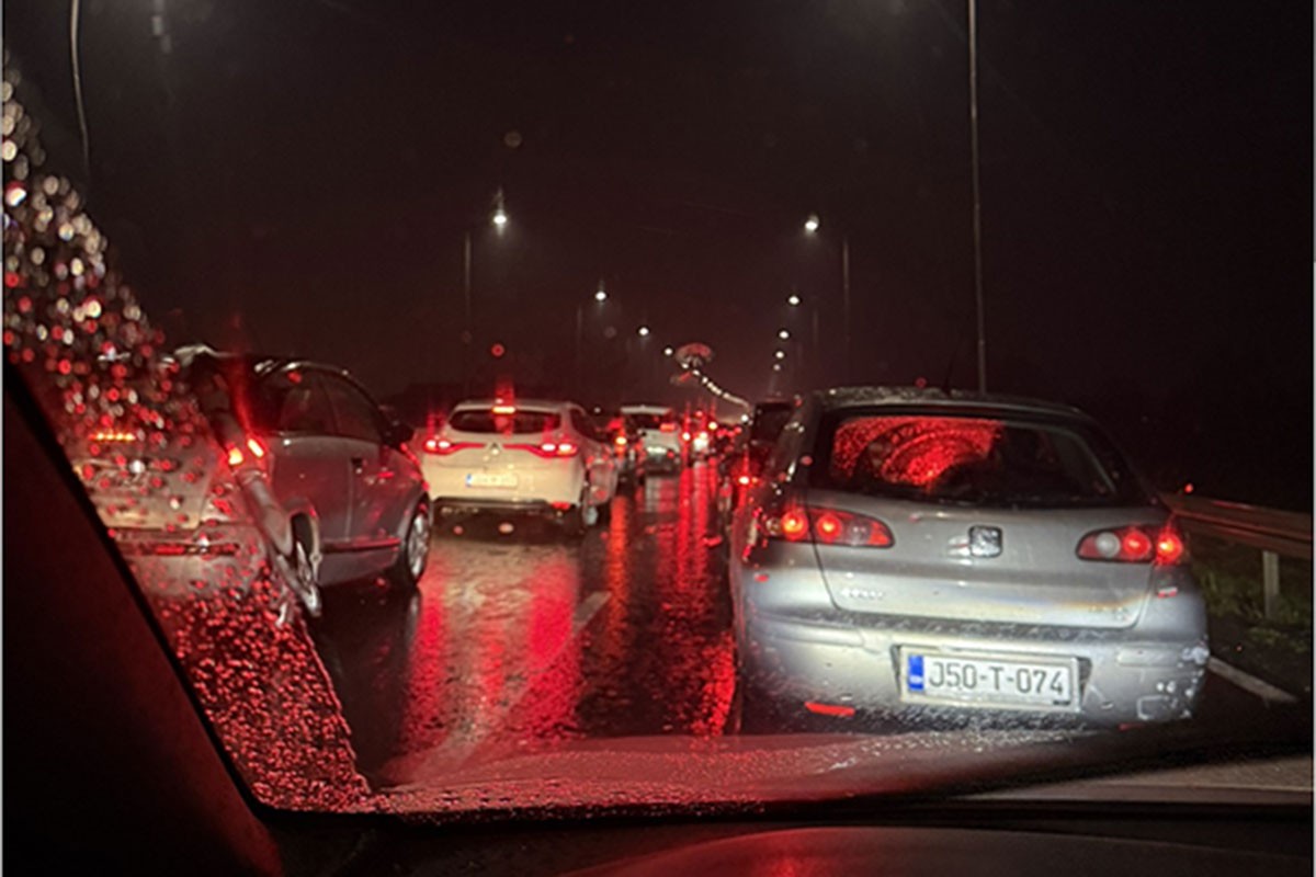 Mladi Banjalučanin poginuo na putu Banjaluka-Laktaši