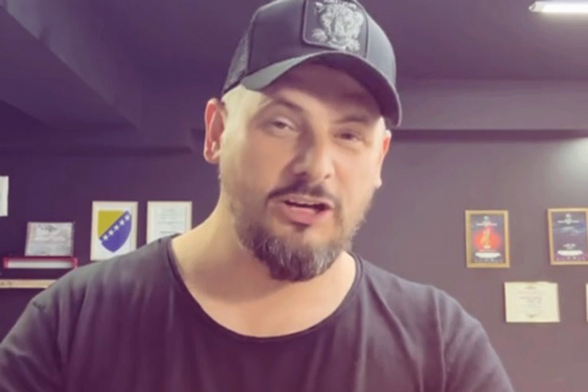 Frizer nudi doživotno šišanje za karte BiH-Italija (VIDEO)