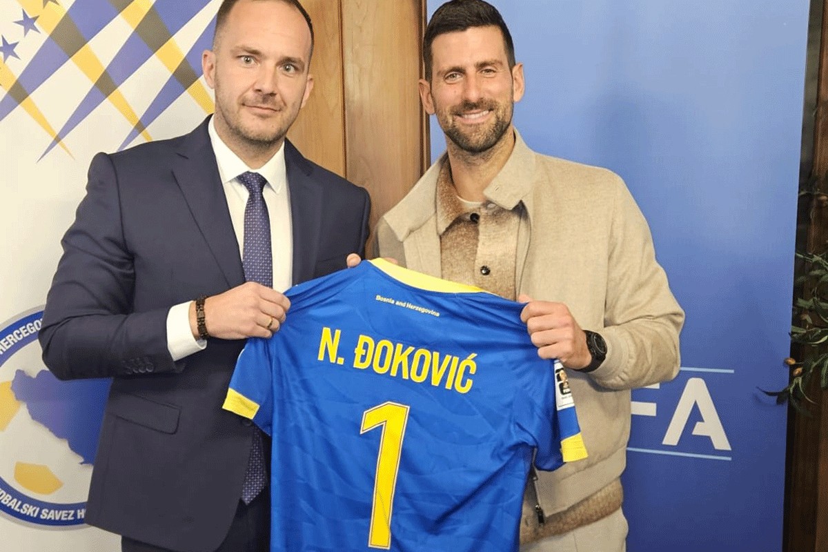 Zeljković poklonio dresove BiH Novaku i Stefanu Đokoviću (FOTO)